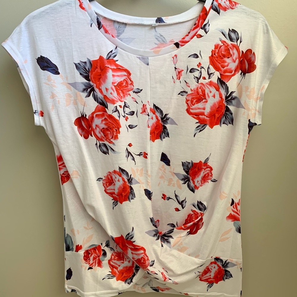 Jescakoo Tunic Top